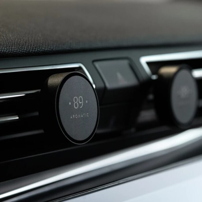 Automobilio oro gaiviklis (į groteles, 2vnt) Rytietiški-Medienos - Image 2